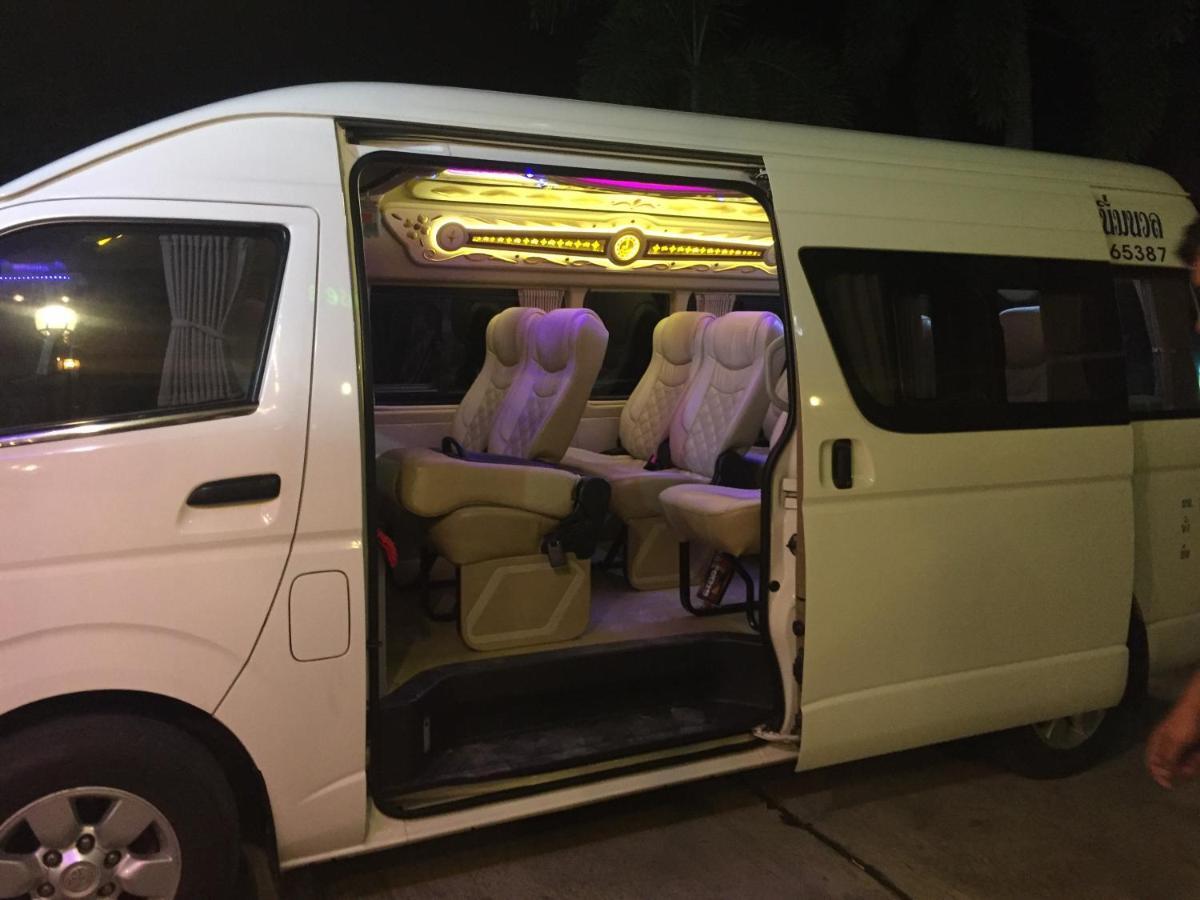 You In House Urt Surathani Airport Surat Thani Exterior foto